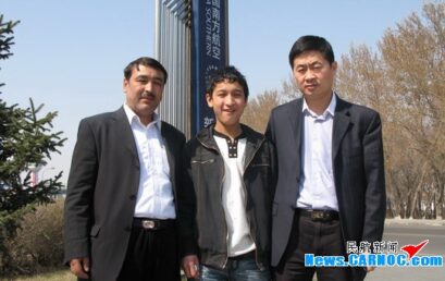 南航新疆热心接力　助被骗新疆维族少年回家
