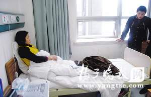 城管吃烧烤拒绝买单 将店主打成脑震荡